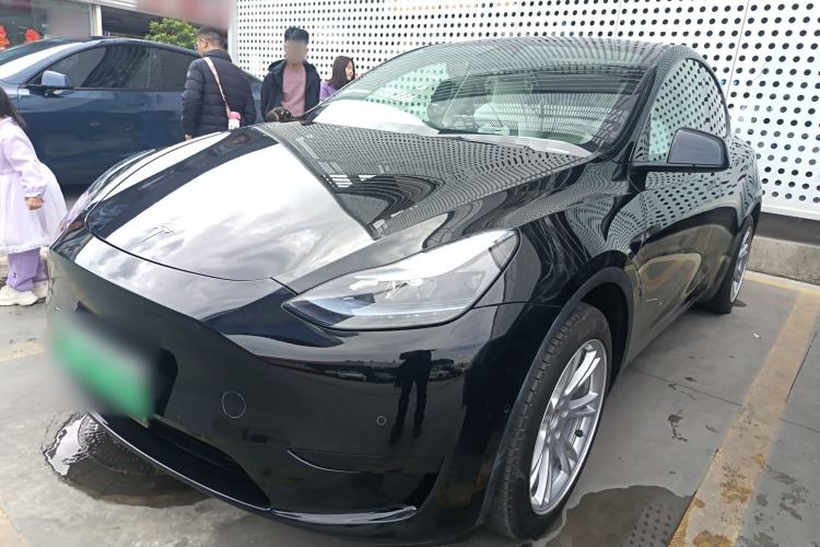 Used Tesla Model Y 2022 Rear-Wheel-Drive Version
