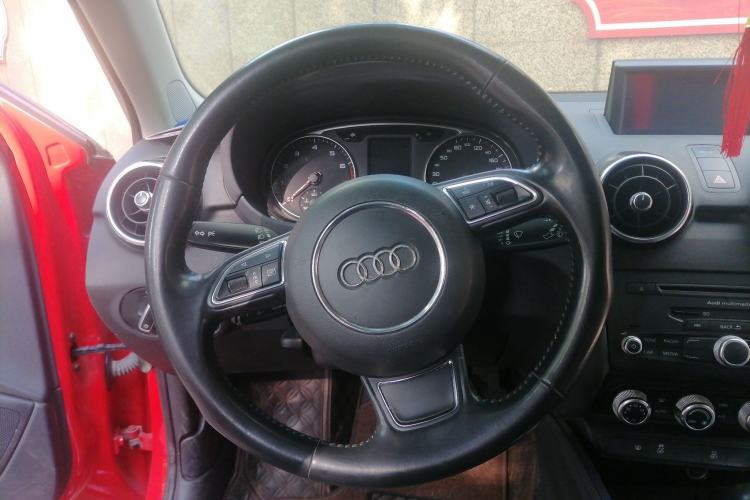 Used Audi A1 2014 30 TFSI Sportback Comfort Model