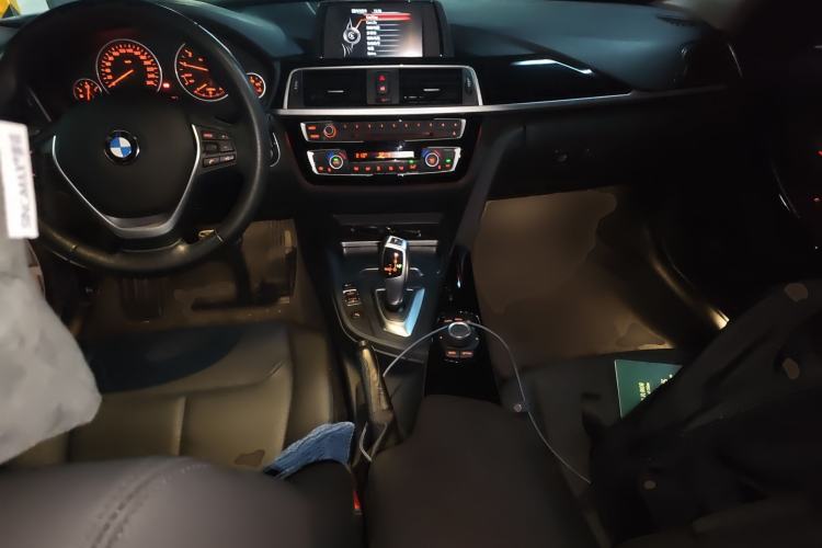 Used BMW 3 Series 2017 320Li Fashion Model