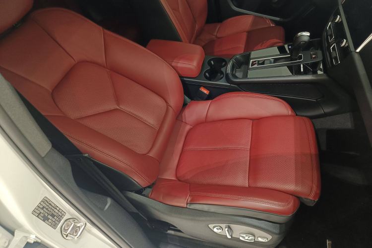 Used Porsche Macan 2022 Macan 2.0T