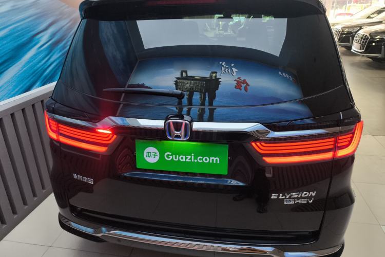 Used Honda Elysion 2022 2.0L eHEV Luxury Edition