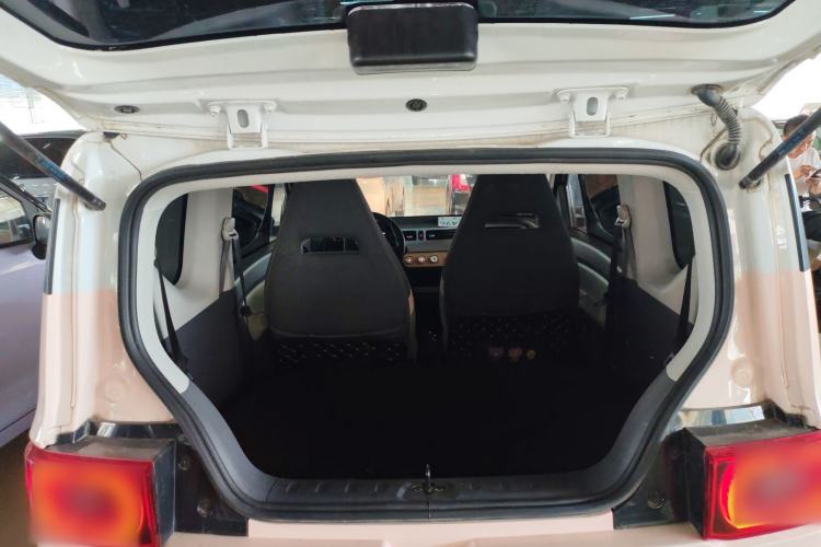 Used Wuling Hongguang MINIEV 2022 Macaron Premium Model – Lithium Iron Phosphate