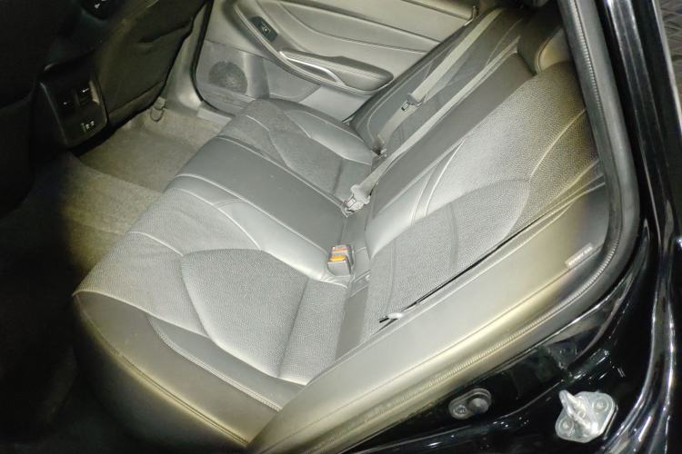 Used Toyota Avalon 2021 2.5L Luxury Edition Interior 4