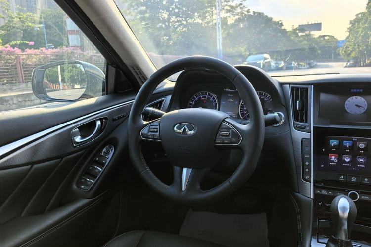 Used Infiniti Q50 2014 3.7L Comfort Edition