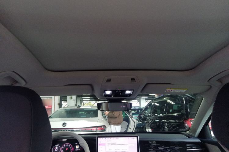 Used Volkswagen Passat 2025 Pro 380TSI Dragon Glory Edition Headliner