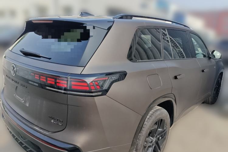 Used Volkswagen Teramont 2025 Tiguan Pro 450TSI Four-Wheel Drive Summit Edition
