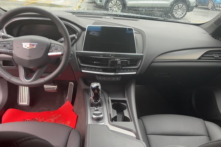 Used Cadillac CT5 2022 28T Prestige Edition Interior 3