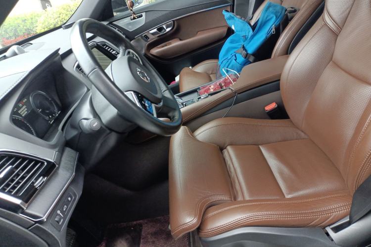 Used Volvo XC90 New Energy 2021 E-Drive Hybrid T8 Luxury Flagship 7-Seater
