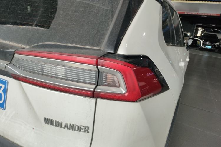 Used Toyota Wildlander 2020 2.0L CVT Two-Wheel Drive Luxury Edition Exterior 3