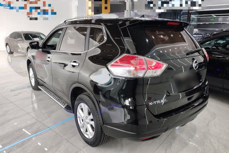 Used Nissan X-Trail 2015 2.0L CVT Comfort MAX Edition 2WD
