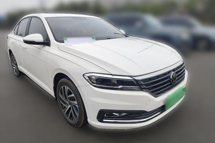 Used Volkswagen Lavida 2022 1.5L Automatic Comfort Edition Front Right 45 Deg