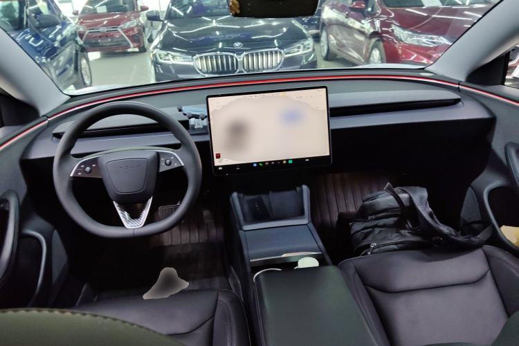 Used Tesla Model 3 2023 Rear-Wheel-Drive Version
