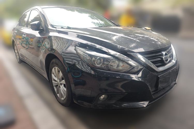 Used Nissan Teana 2016 Revised Version 2.0L XL Comfort Edition Front Right 45 Deg