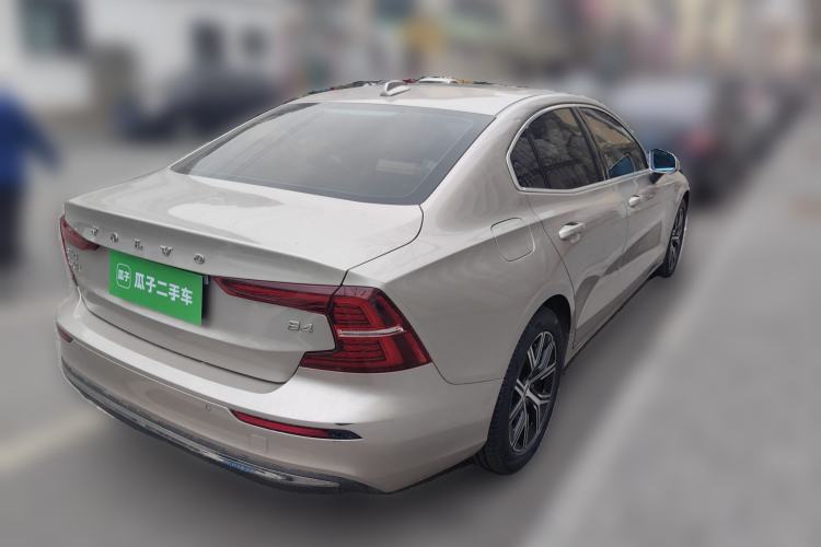 Used Volvo S60 2023 B4 Zhiyi Luxury Edition