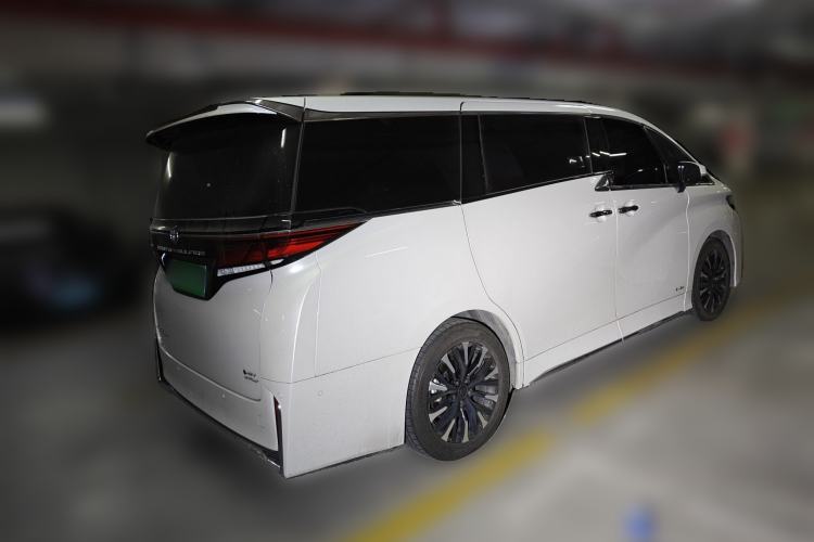 Used Toyota Vellfire 2024 Crown Dual-Engine 2.5L Ultimate Edition
