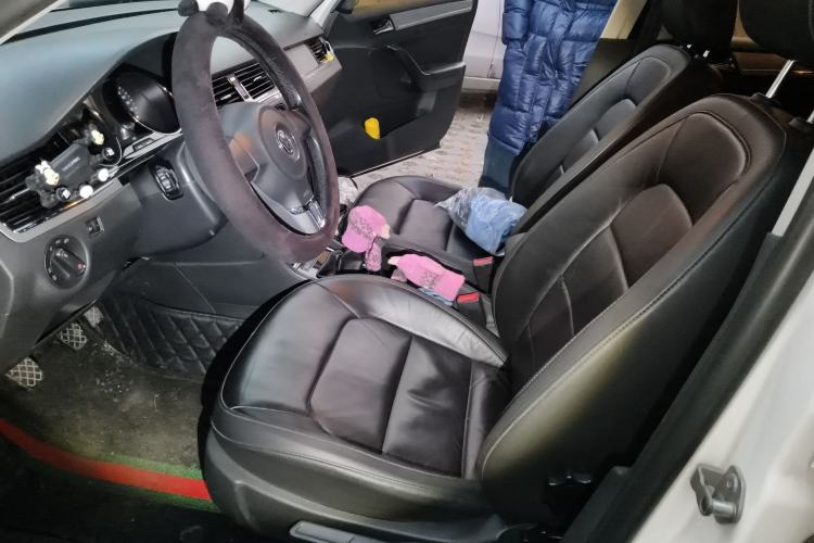 Used Volkswagen Bora 2013 1.6L Manual Comfort Model Left Front Seat