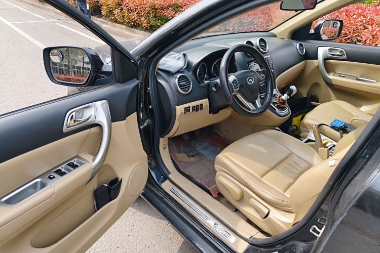 Used Haval H6 2012 1.5T Manual Two-Wheel Drive Prestige Version