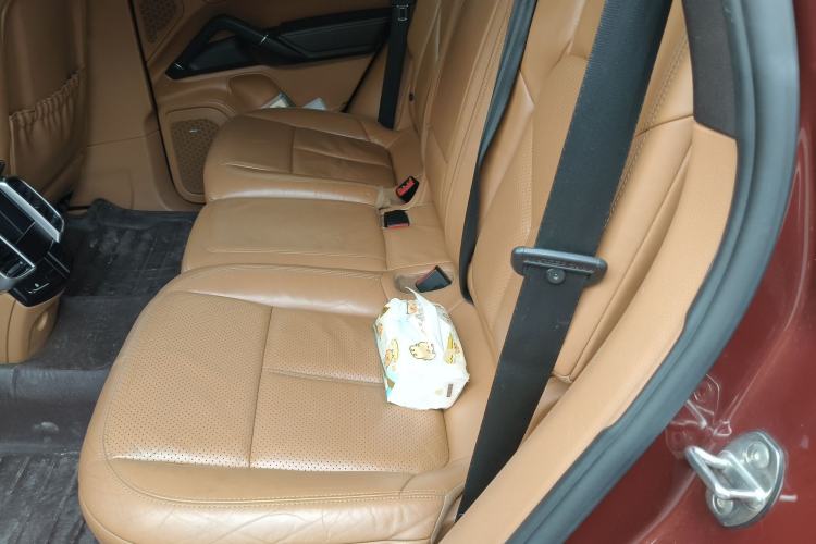 Used Porsche Cayenne 
