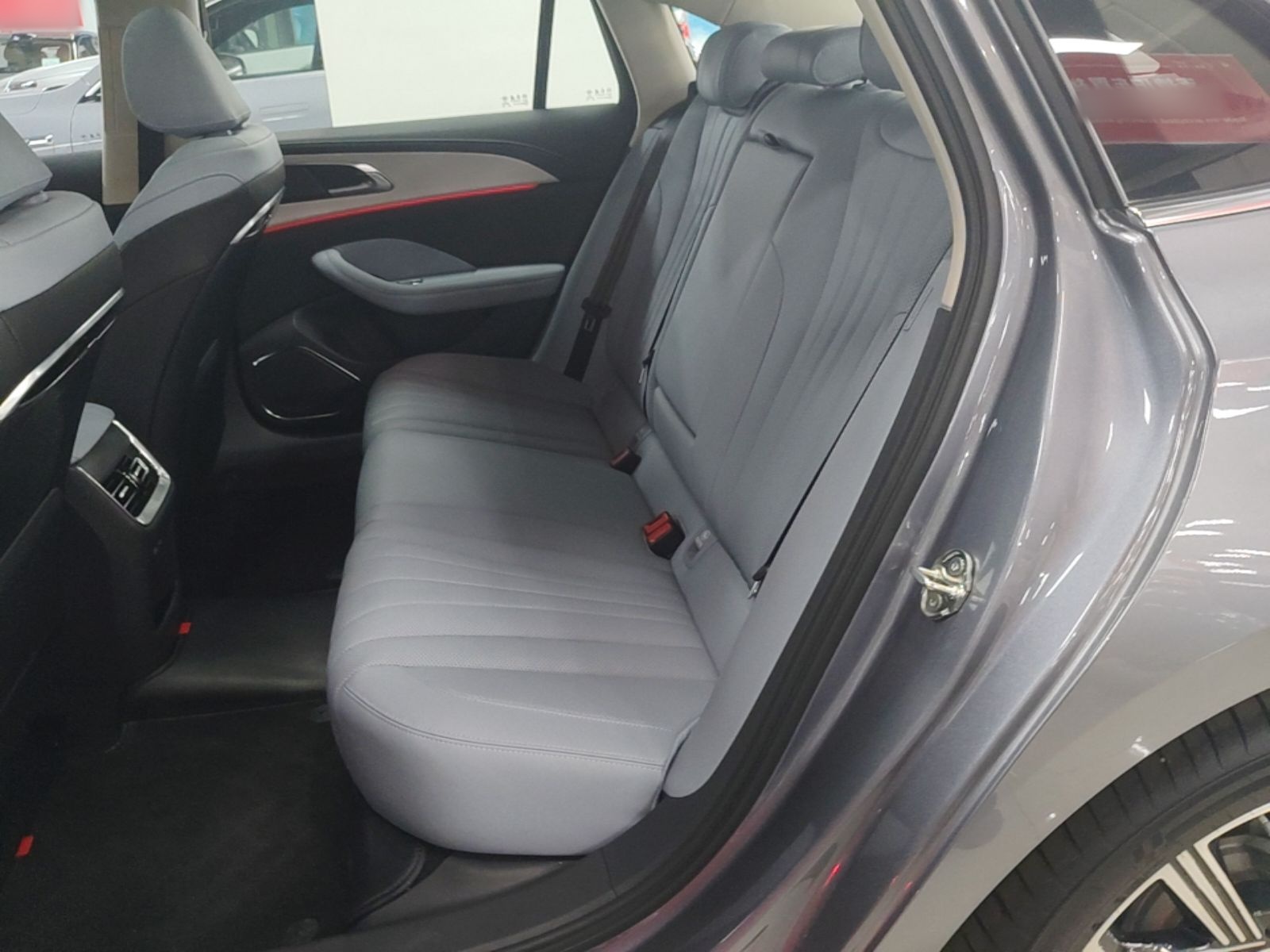 Hongqi H5 PHEV 2025 170 Super Hybrid Version — снимка 20