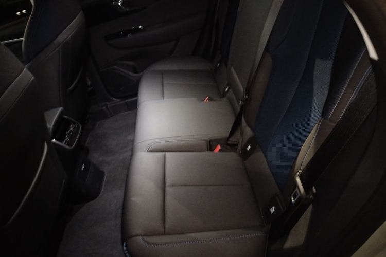 Used Buick E4 2023 Smart Edition Left Rear Seat