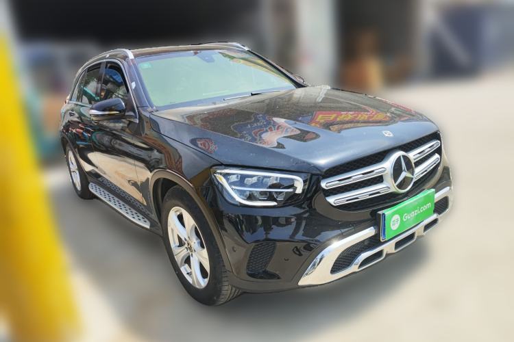 Used Mercedes-Benz GLC 2020 GLC 260 L 4MATIC Dynamic Model Front Right 45 Deg