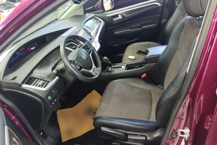 Used Honda Jade 2017 1.8L automatic Comfort version 5 seats