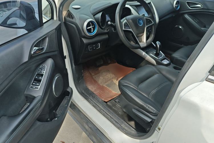 Used BYD Yuan New Energy 2018 EV360 Smart Connect Cool Edition Driver Seat