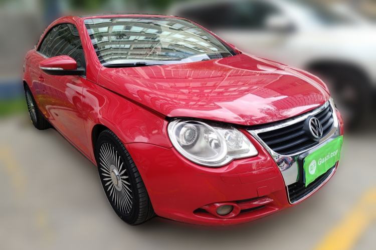 Used Volkswagen Eos 2010 2.0 TSI DSG Luxury Edition Front Right 45 Deg