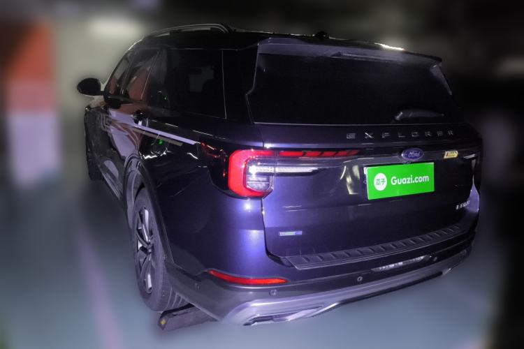 Used Ford Explorer 2023 EcoBoost 285 Four-Wheel Drive Titanium Edition 7-Seater
