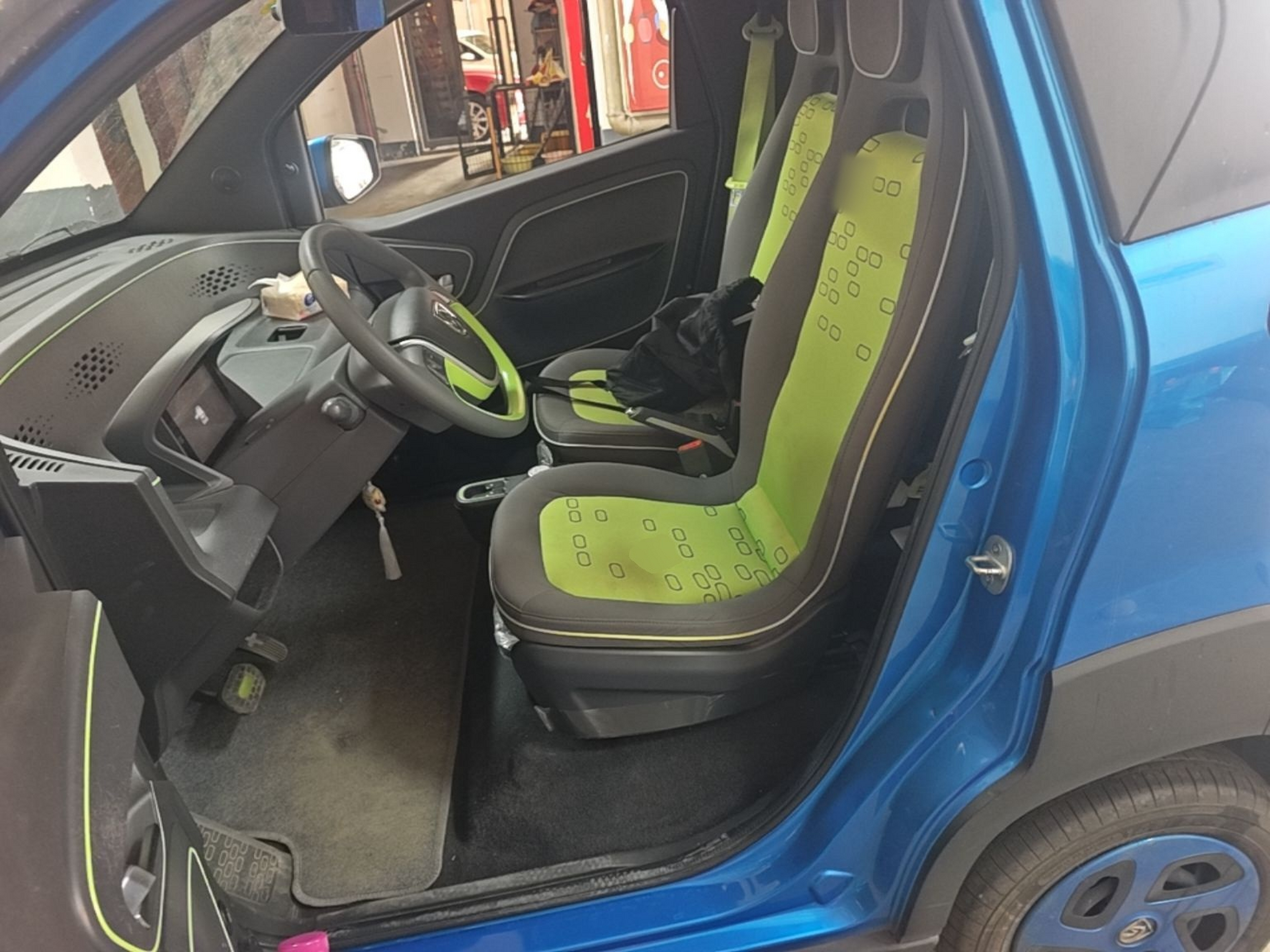 Interior delantero