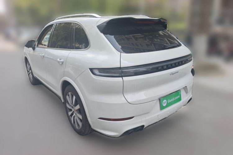 Used Porsche Cayenne 2011 3.6L automatic transmission U.S. specification
