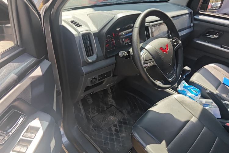 Used Wuling Zhengtu 2021 1.5L Adventure LAR Driver Seat