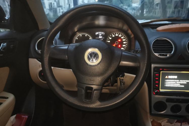 Used Volkswagen Lavida 2013 Classic 1.6L Manual Fashion Edition Steering Wheel