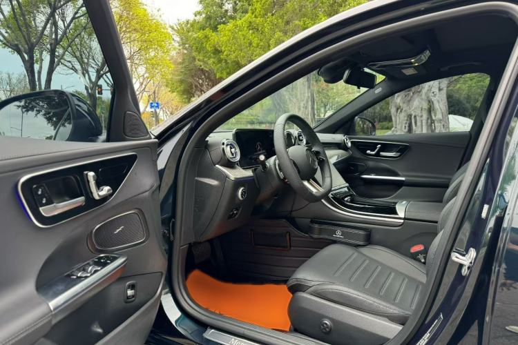 Used Mercedes-Benz C-Class 2025 Facelift C 260 L Sport Edition Interior 2