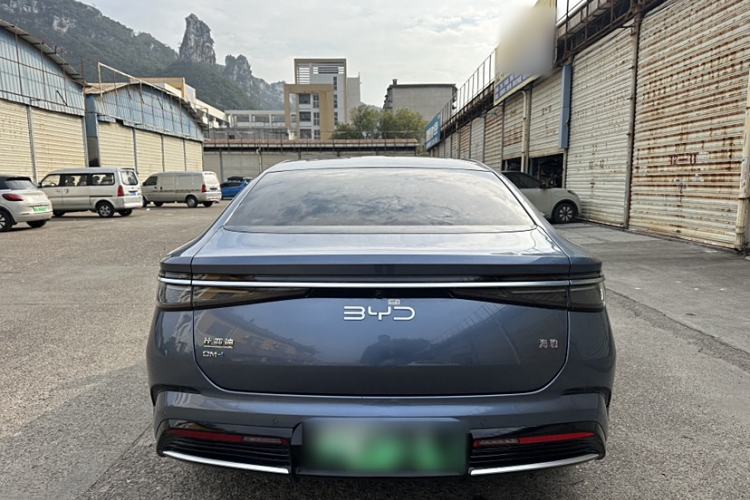 Used BYD Seal 2023 DM-i 1.5T 121km Flagship Model
