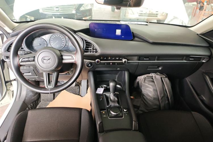 Used Mazda 3 Axela 2021 1.5L Automatic ZhiMei Edition
