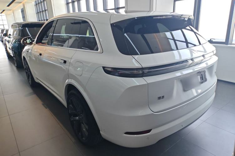 Used Li Auto L7 2024 Ultra Model Rear Left 45 Deg