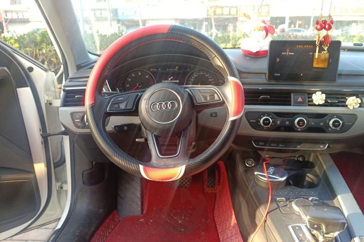 Used Audi A4L 2018 30th Anniversary Edition 40 TFSI Trendy Model
