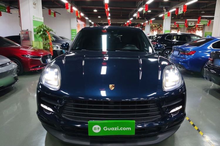 Used Porsche Macan 2018 Macan 2.0T Front