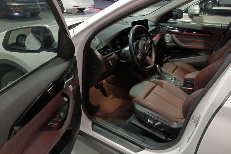 Used BMW X1 2022 sDrive25Li Leading Model
