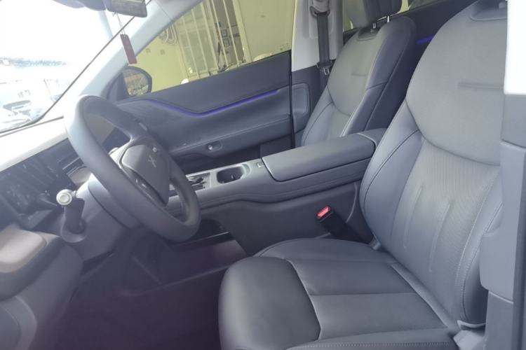 Used XPeng G6 2025 625 Long-Range Max Flagship Edition
