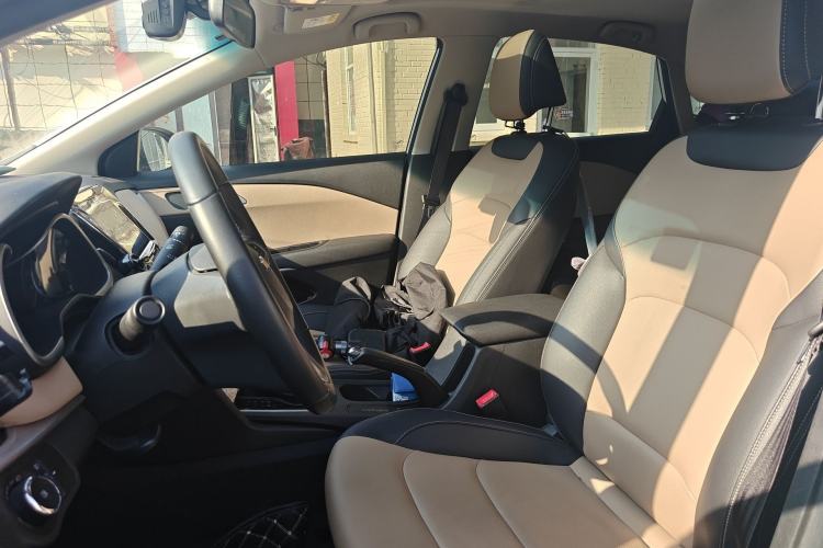 Used Chevrolet Monza 2022 320 Automatic Enjoyment Sunroof Version Left Front Seat