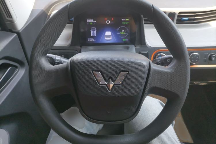 Used Wuling Hongguang MINIEV 2021 Macaron Fashion Model Lithium Iron Phosphate