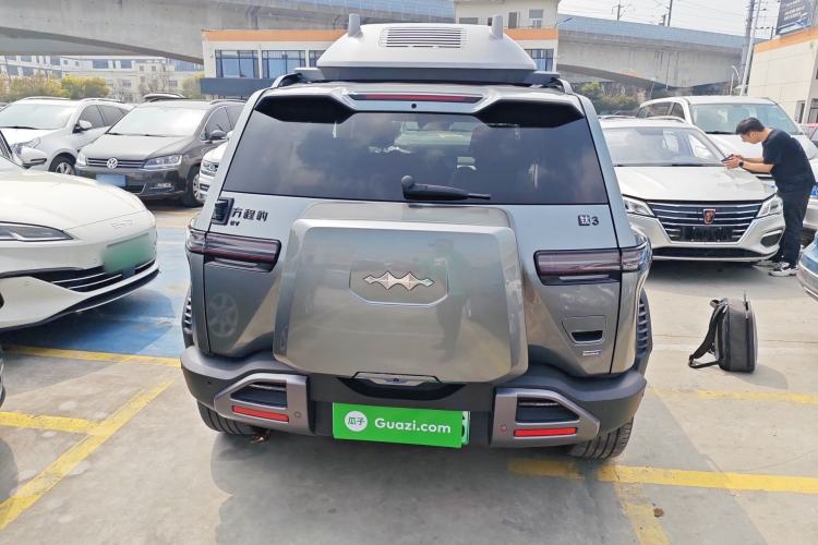 Used Formula Leopard Titanium 3 2025 501 km Four-Wheel Drive Drone Edition