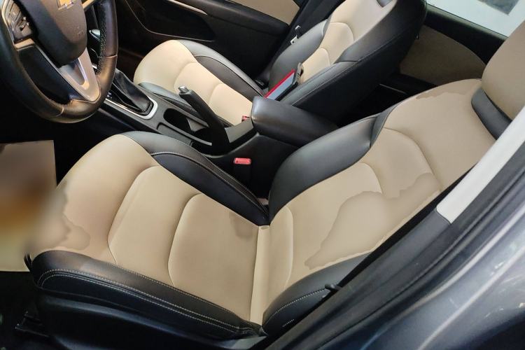 Used Chevrolet Monza 2020 320 Automatic Enjoyment Edition