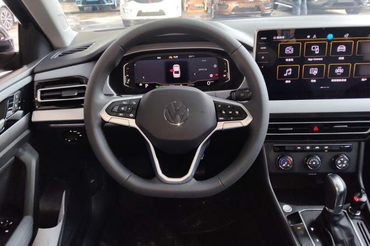 Used Volkswagen Lavida 2024 1.5L Automatic 5 Million Edition
