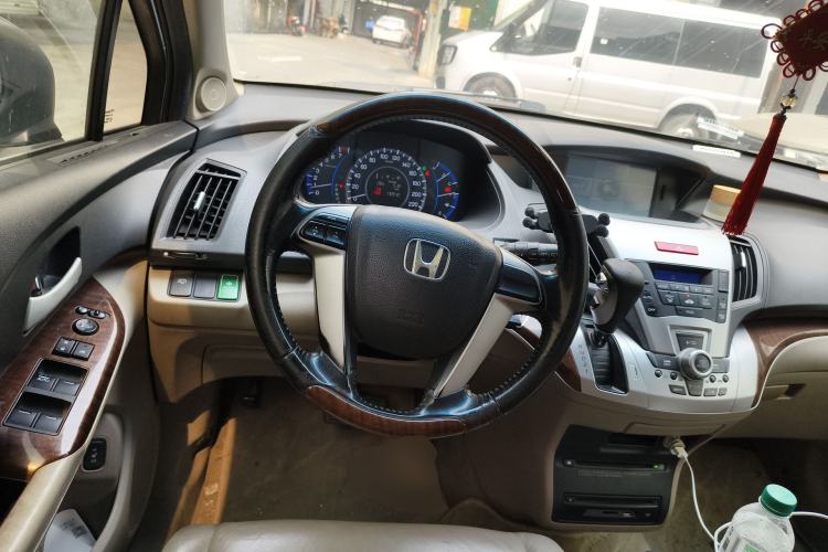 Used Honda Odyssey 2013 2.4L Elite Edition Steering Wheel