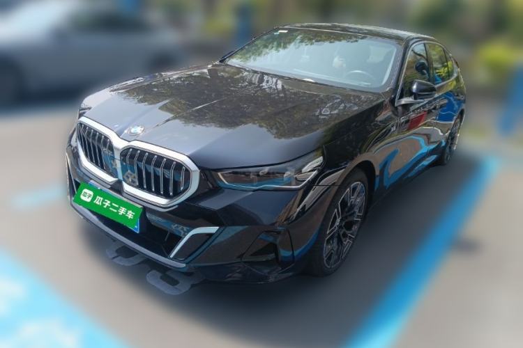 Used BMW 5 Series 2025 530Li Luxury Edition M Sport Package