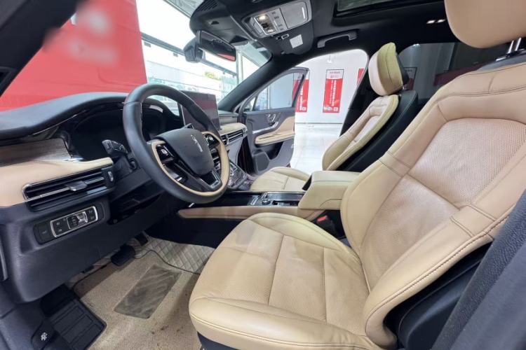 Used Lincoln Corsair 2021 2.0T Two-Wheel-Drive Luxury Edition Interior 1