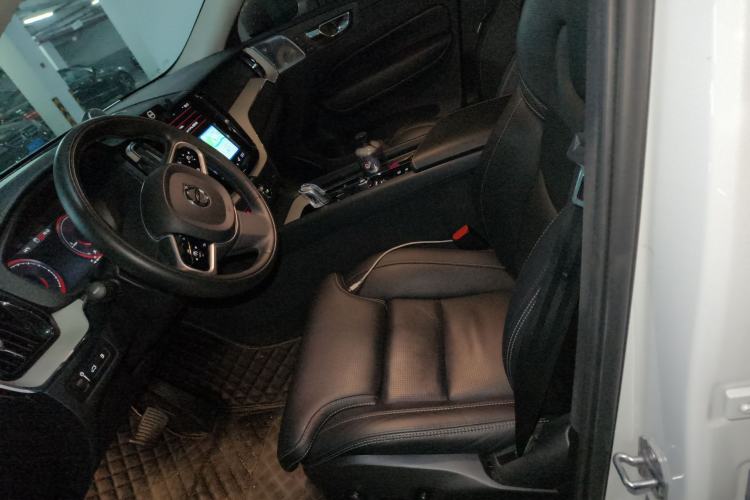 Used Volvo XC60 New Energy 2018 T8 eDrive Hybrid Prestige Luxury Edition
